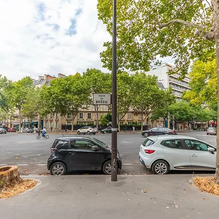 Apartment Authentic Parisian - Champs Elysees Paris