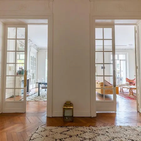 Appartamento Authentic Parisian - Champs Elysees Parigi