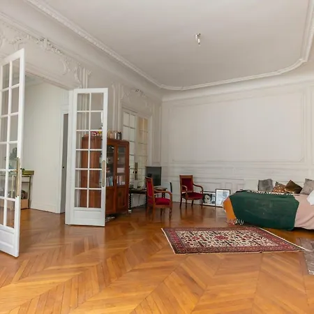 Authentic Parisian - Champs Elysees Appartamento Parigi